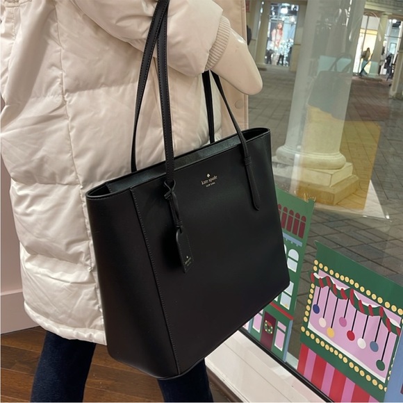 Kate Spade Schuyler Medium Tote - Picture 4 of 16
